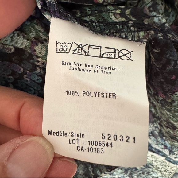 NWT Cartise Women's Print Blouse - Green and Purple Size 4 - Picture 5 of 8